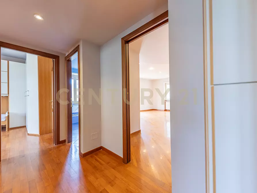 Immagine 45 di Appartamento in affitto  in Via Leonessa 28 a Roma