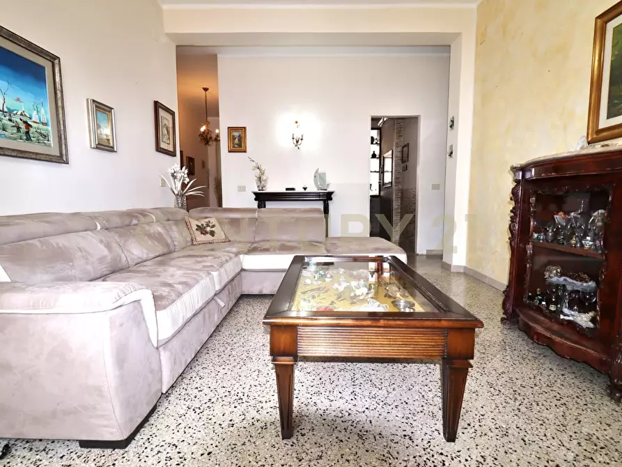 Immagine 7 di Quadrilocale in vendita  in Largo Bisacquino 3 a Palermo