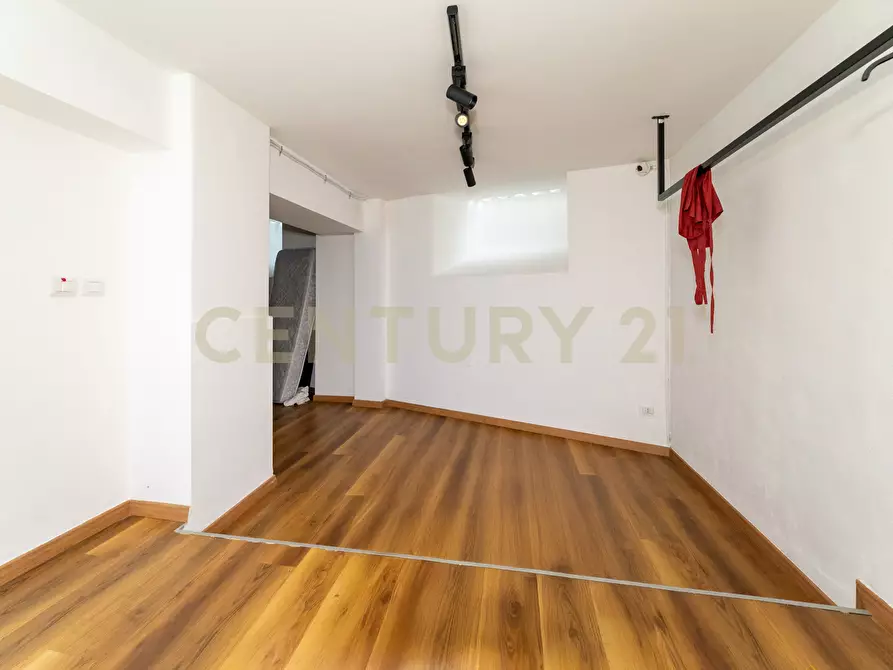 Immagine 14 di Bar / Ristorante in vendita  in Corso delle Province 43 a Catania