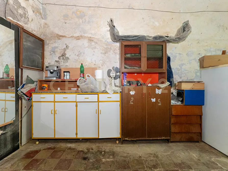 Immagine 13 di Bilocale in vendita  in Via Celeste 71 a Catania