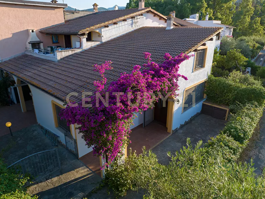 Immagine 34 di Casa indipendente in vendita  in Via Madrid a San Teodoro