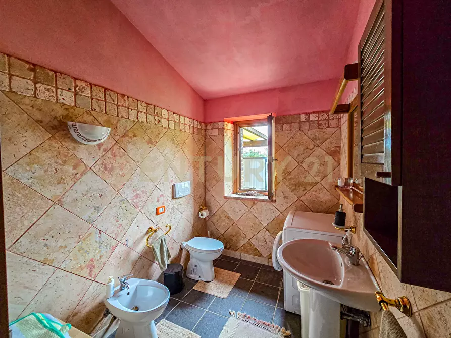 Immagine 19 di Rustico / casale in vendita  in Località Camaiano snc a Roccastrada