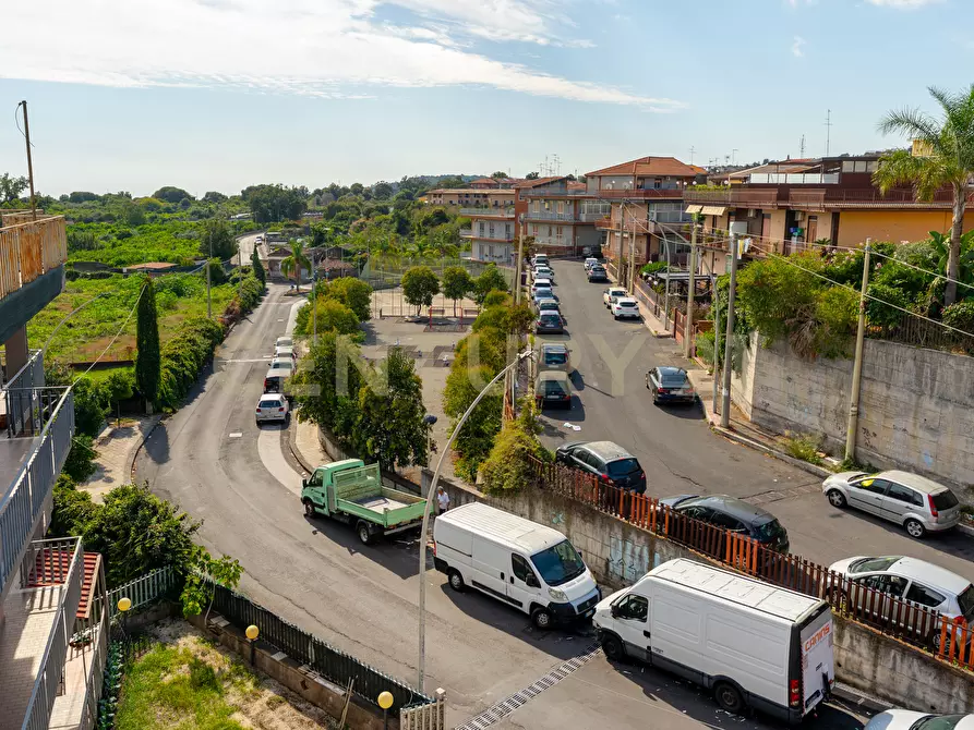Immagine 24 di Appartamento in vendita  in Via Badia 47 a Aci Catena