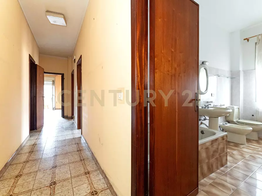 Immagine 22 di Appartamento in vendita  in Via Monsignor Salvatore Bella 2 a Aci Catena