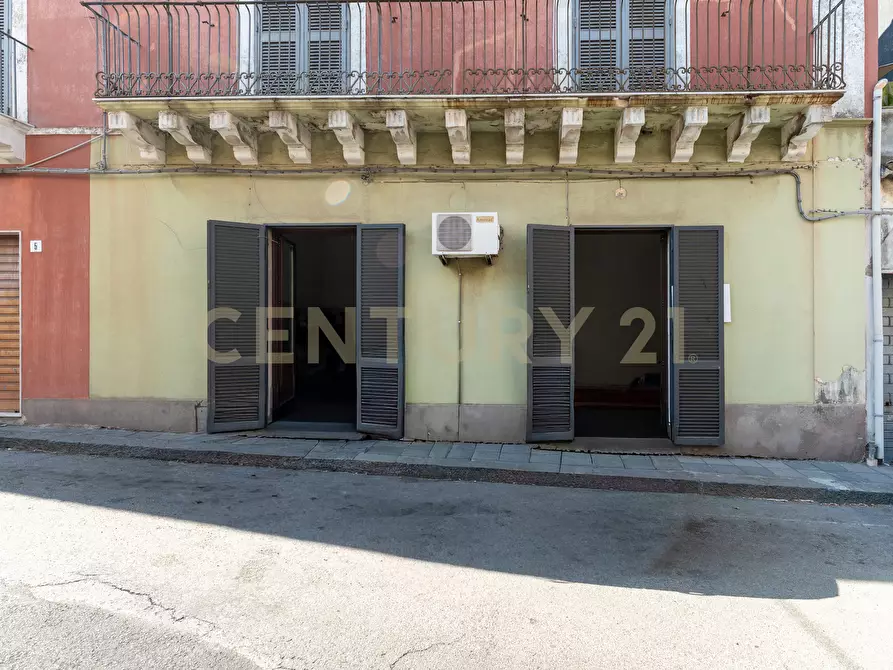 Immagine 4 di Casa indipendente in vendita  in Via Giuseppe Garibaldi 3 a Viagrande