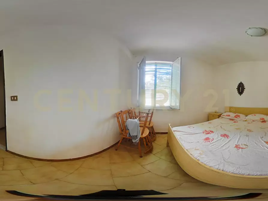 Immagine 67 di Villa in vendita  in Contrada Scolaro Cisterna a Adrano