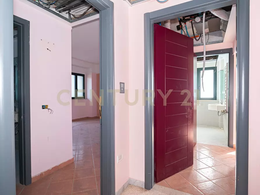 Immagine 19 di Capannone industriale in vendita  in Via Cassone 75 a Zafferana Etnea