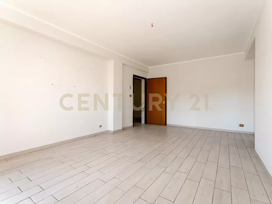 Immagine 9 di Trilocale in vendita  in Via Firenze 112 a Aci Castello