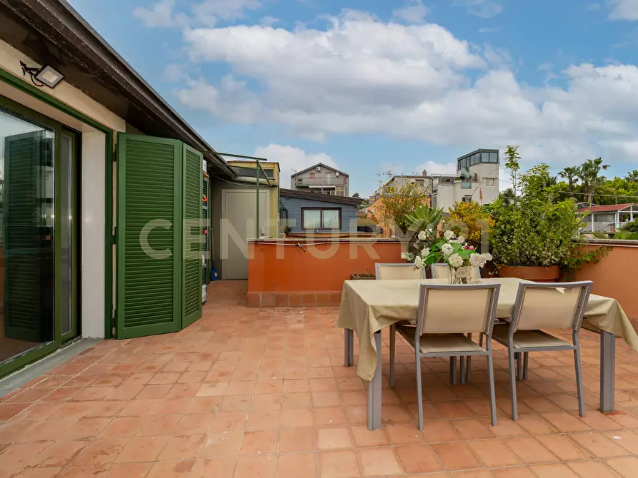 Immagine 59 di Attico in vendita  in Via Maria Gianni 85 a Catania