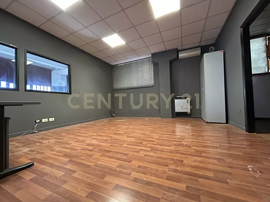 Immagine 12 di Laboratorio in affitto  in Via Vespucci Amerigo 7 a San Martino Buon Albergo