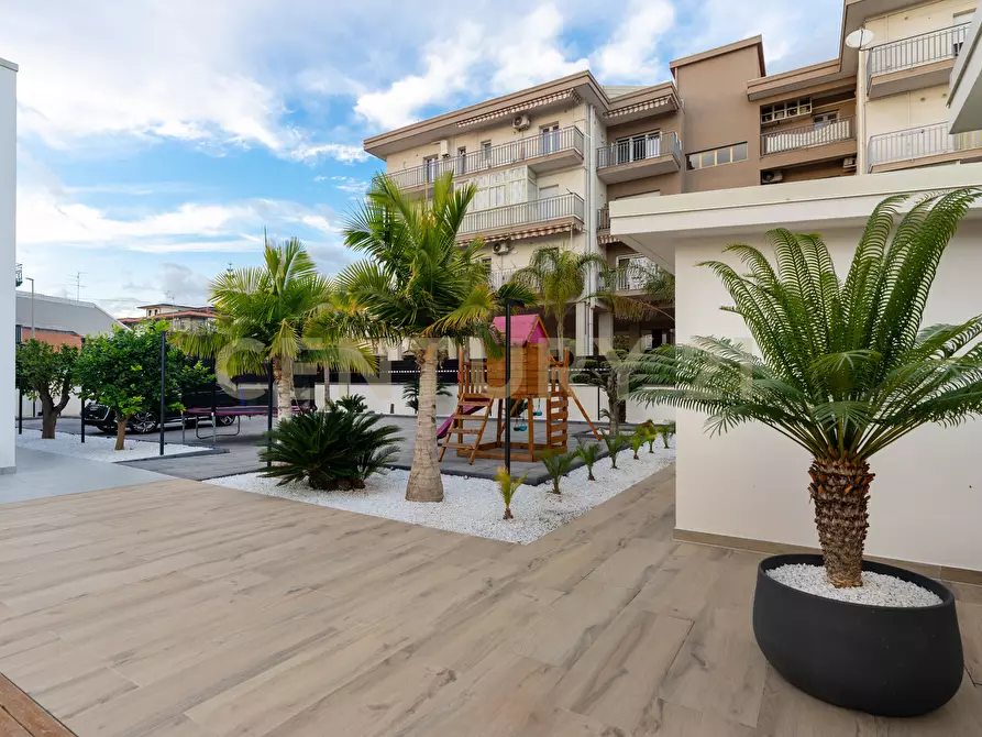 Immagine 15 di Villa in vendita  in Via Sant' Andrea 8 a Catania