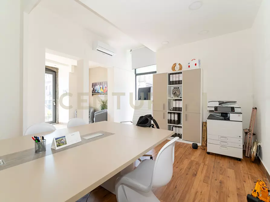 Immagine 55 di Casa indipendente in vendita  in Via Giuseppe Garibaldi 68-70-72 a Nicolosi