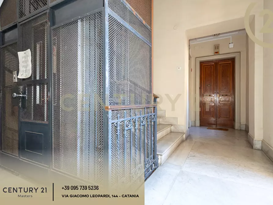 Immagine 70 di Pentalocale in vendita  in Via Etnea 196 a Catania