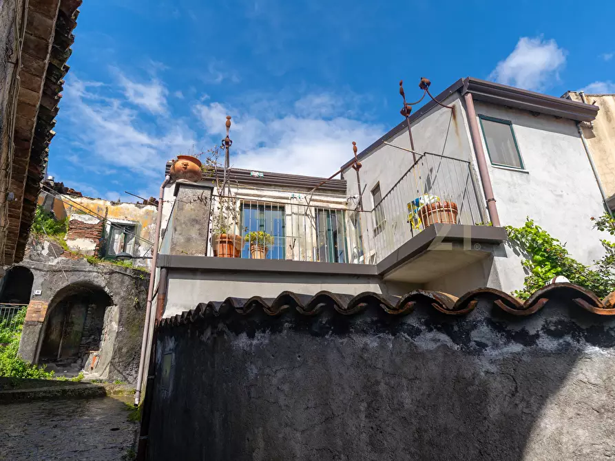 Immagine 61 di Casa indipendente in vendita  in Via Guglielmo Oberdan 15 a Linguaglossa