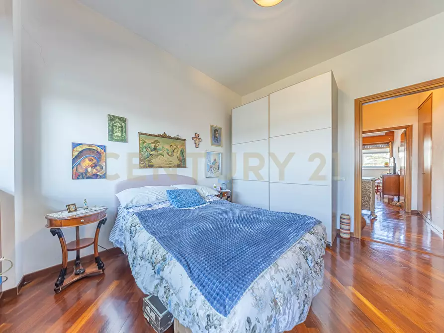 Immagine 13 di Trilocale in vendita  in Via Paolo Barison 14 a Roma