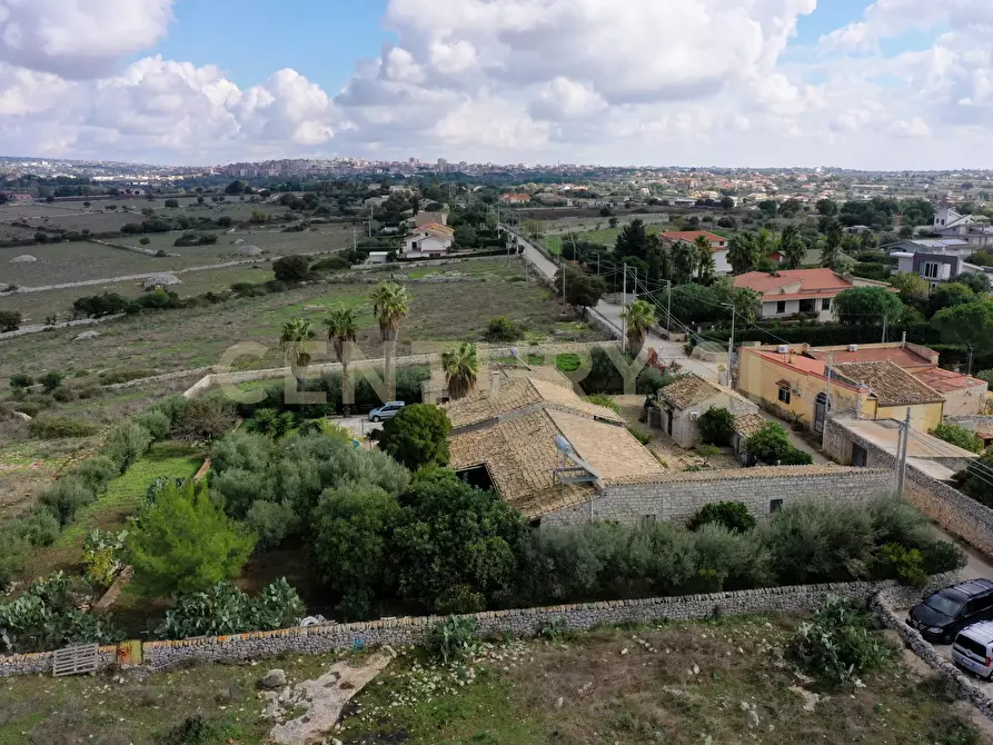 Immagine 39 di Villa in vendita  in Ctr. Pirato Cava Maria 37 a Modica