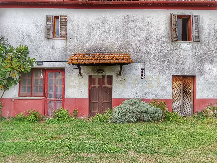 Immagine 40 di Rustico / casale in vendita  in località i chiostri a Piancastagnaio