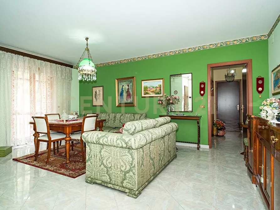 Immagine 6 di Appartamento in vendita  in Via Finocchiari 102 a Aci Catena