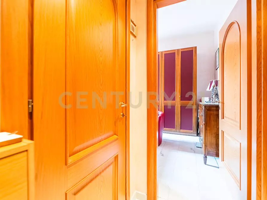 Immagine 13 di Trilocale in vendita  in Via Pietro Giannone 27 a Roma