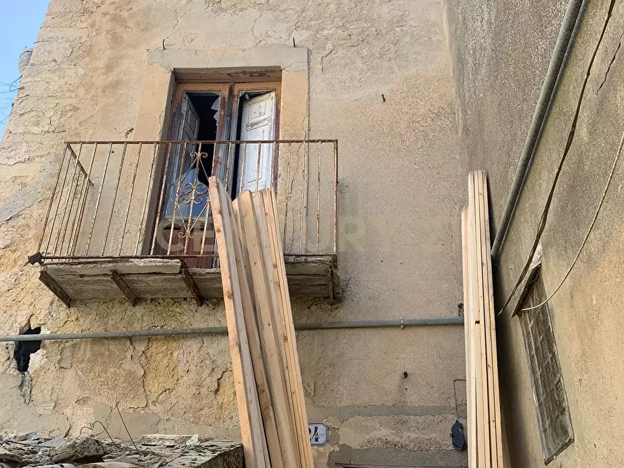 Immagine 4 di Rustico / casale in vendita  in Via Cicerone 24 a Enna