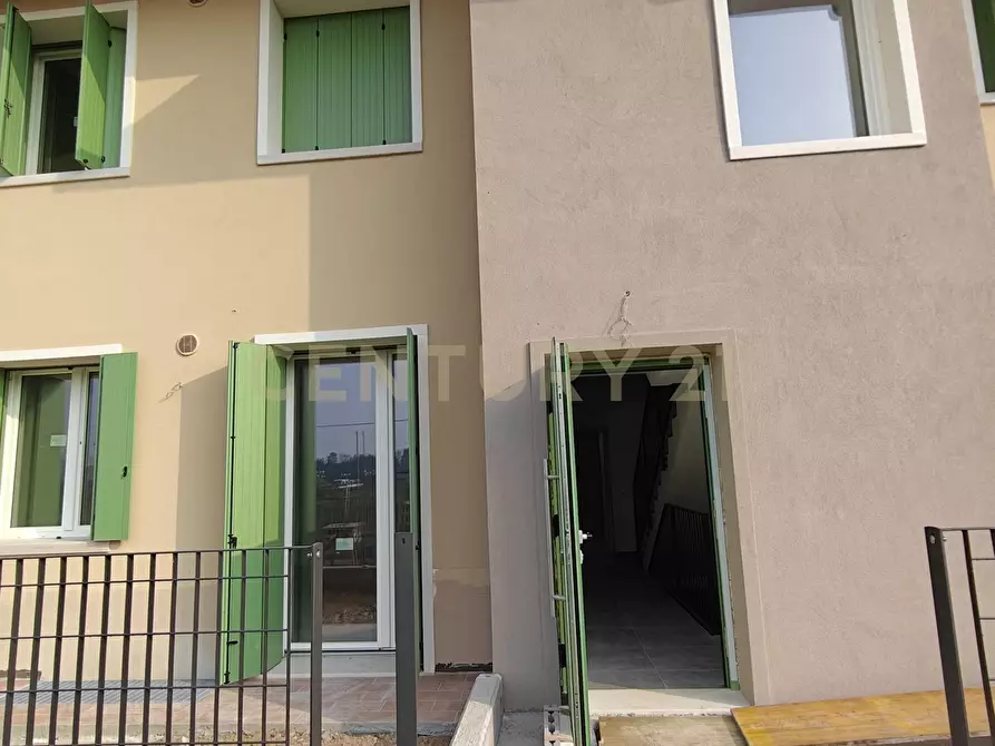 Immagine 1 di Trilocale in vendita  in Via Toffanelle Nuove snc a Zevio