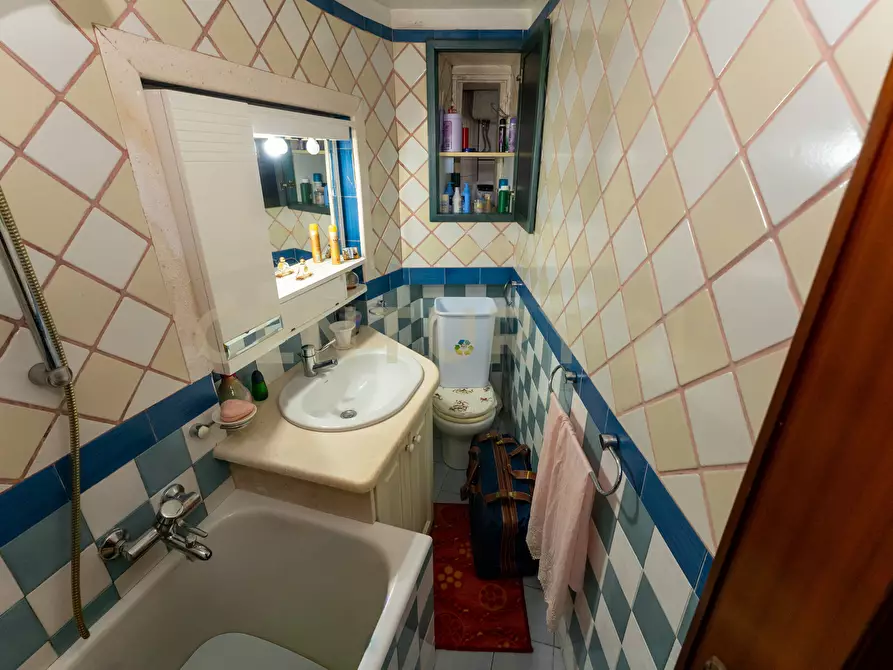 Immagine 20 di Casa semindipendente in vendita  in VIA SCALA DI BETTA 69 a Sant'agata Li Battiati