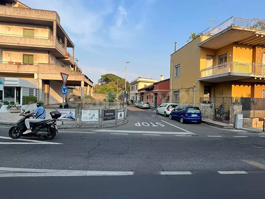 Immagine 2 di Garage in vendita  in Via Moncada 1 a Sant'agata Li Battiati