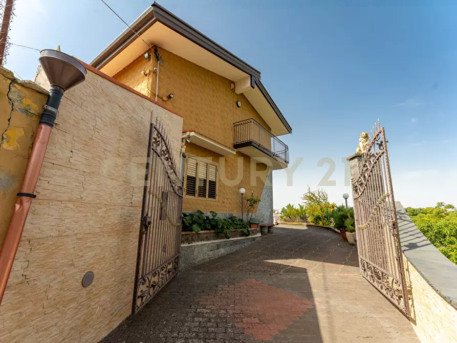 Immagine 8 di Villa in vendita  in Strada Provinciale 158 a Biancavilla