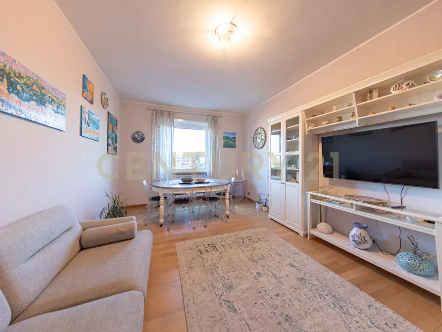 Immagine 4 di Quadrilocale in vendita  in Viale Ippocrate 116 a Roma