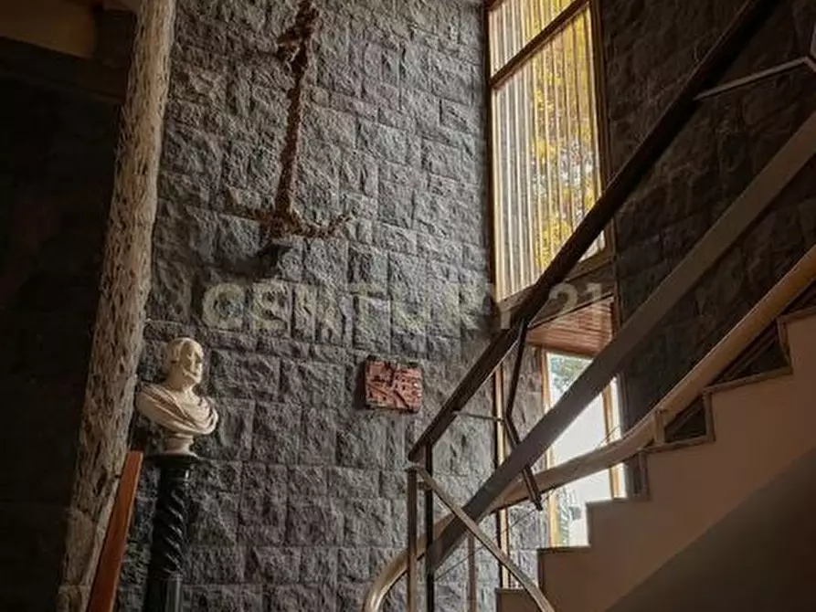 Immagine 16 di Villa in vendita  in Via Garitta 62 a Acireale