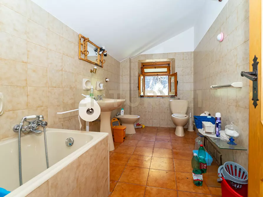 Immagine 51 di Villa in affitto  in Strada Regionale Mareneve SNC a Linguaglossa