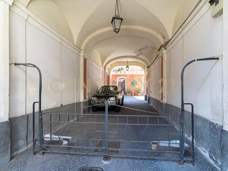 Immagine 20 di Bilocale in affitto  in Via Etnea 299 a Catania