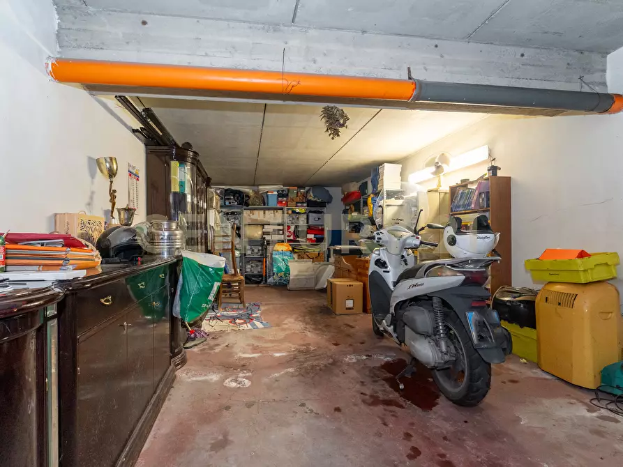 Immagine 40 di Trilocale in vendita  in VIA IDRIA 37 a Tremestieri Etneo