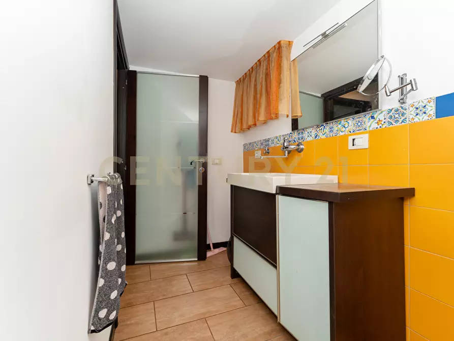 Immagine 62 di Villetta a schiera in vendita  in Via Maria Gianni 81 a Catania