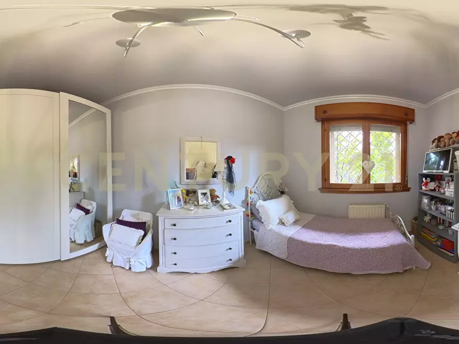 Immagine 47 di Quadrilocale in vendita  in Via Moggio Udinese 28 a Roma