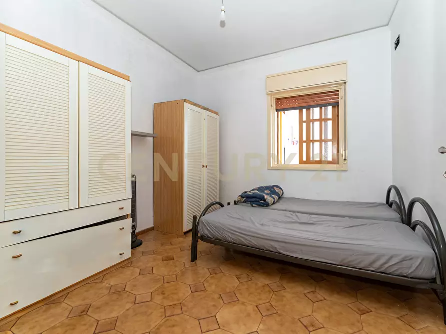 Immagine 16 di Trilocale in vendita  in Via dei Sanguinelli 11 a Catania