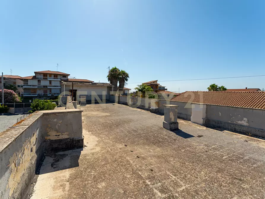 Immagine 39 di Villa in vendita  in Via Macello 47 a Catania