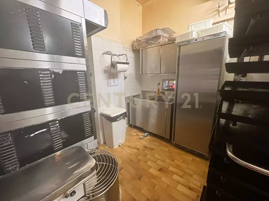 Immagine 21 di Pizzeria / Pub in vendita  in Via della Marina 18 a Monte Argentario