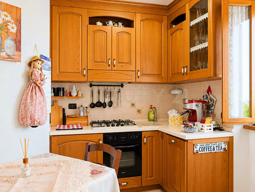 Immagine 6 di Bilocale in vendita  in Via Remedi 55 a Abbadia San Salvatore