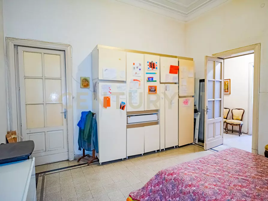 Immagine 31 di Pentalocale in vendita  in Via Francesco Riso 34 a Catania