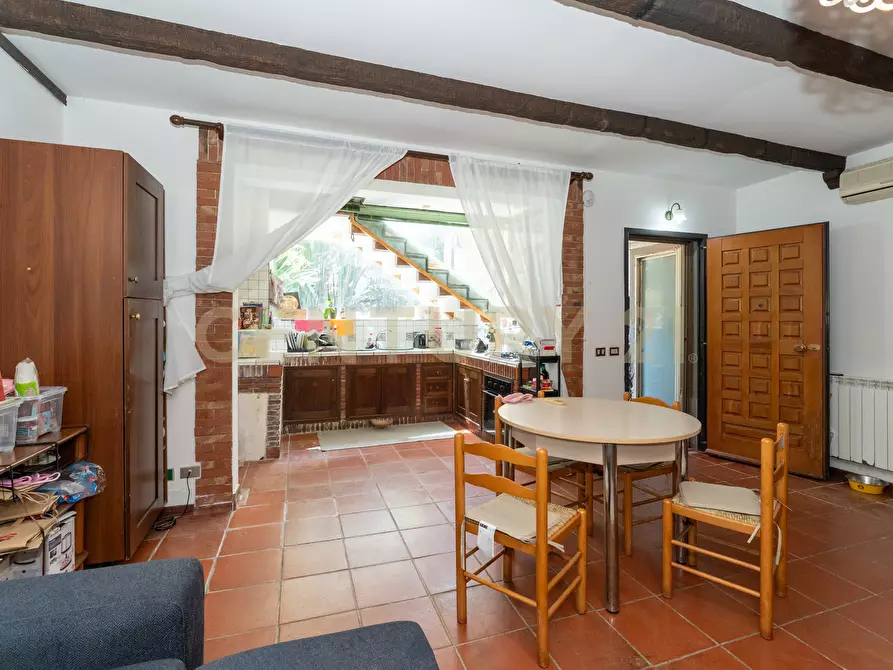 Immagine 11 di Villetta a schiera in vendita  in Via Brenta 21 a San Gregorio Di Catania