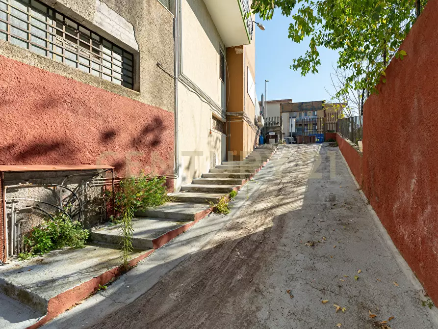 Immagine 34 di Casa indipendente in vendita  in CORSO SAN VITO 141 a Catania