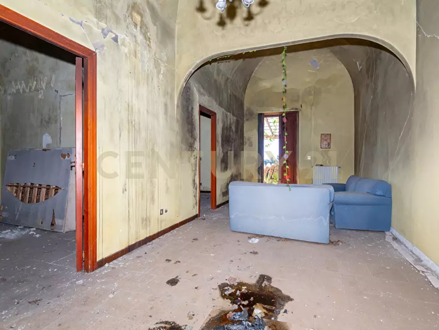 Immagine 38 di Rustico / casale in vendita  in Via Roccamena 84 a Acireale