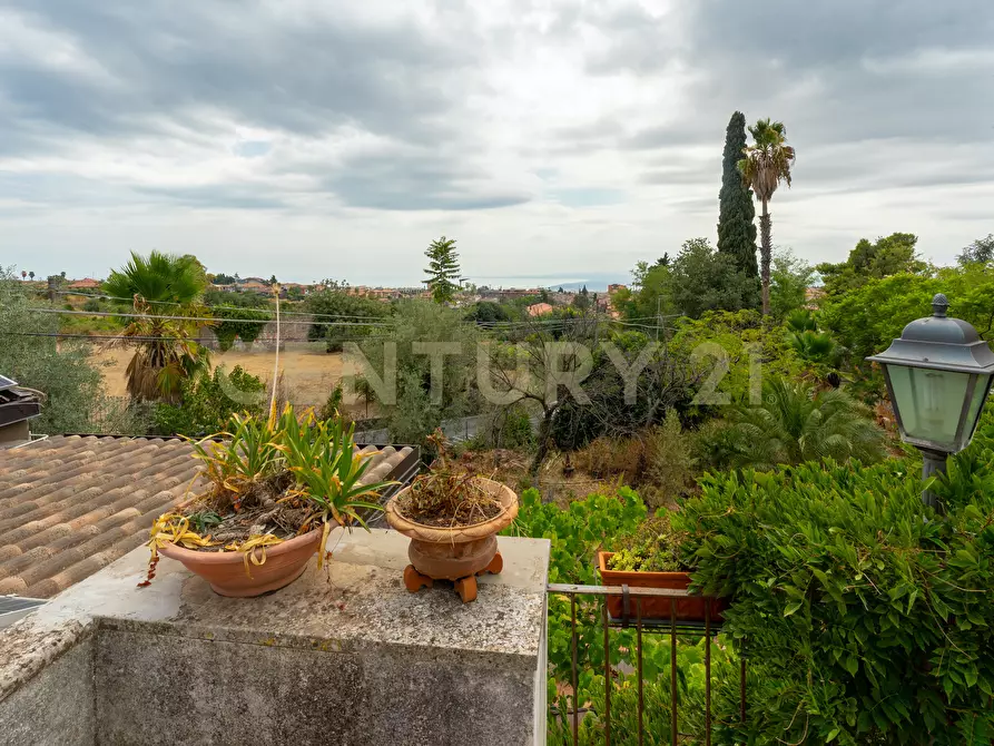 Immagine 49 di Villa in vendita  in Via Pulei 25 a Mascalucia