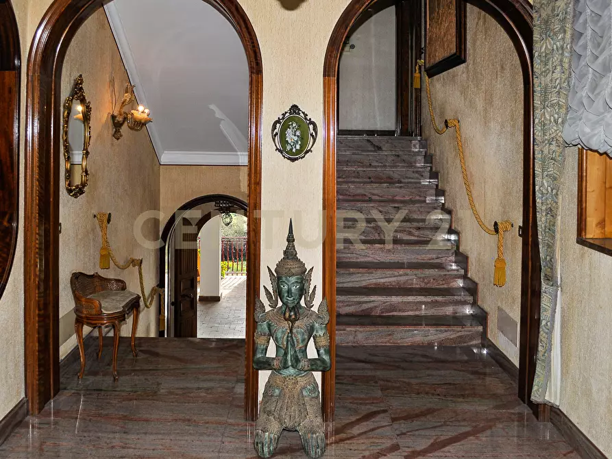 Immagine 27 di Villa in vendita  in Via Musumeci 47 a Giarre