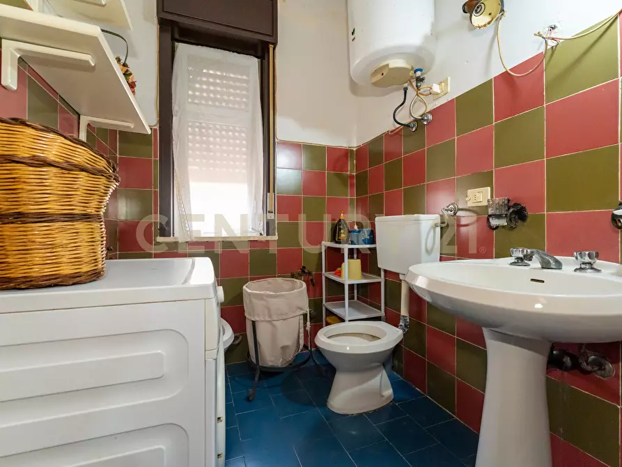 Immagine 8 di Appartamento in vendita  in Via Porticato 2 a Giardini-Naxos