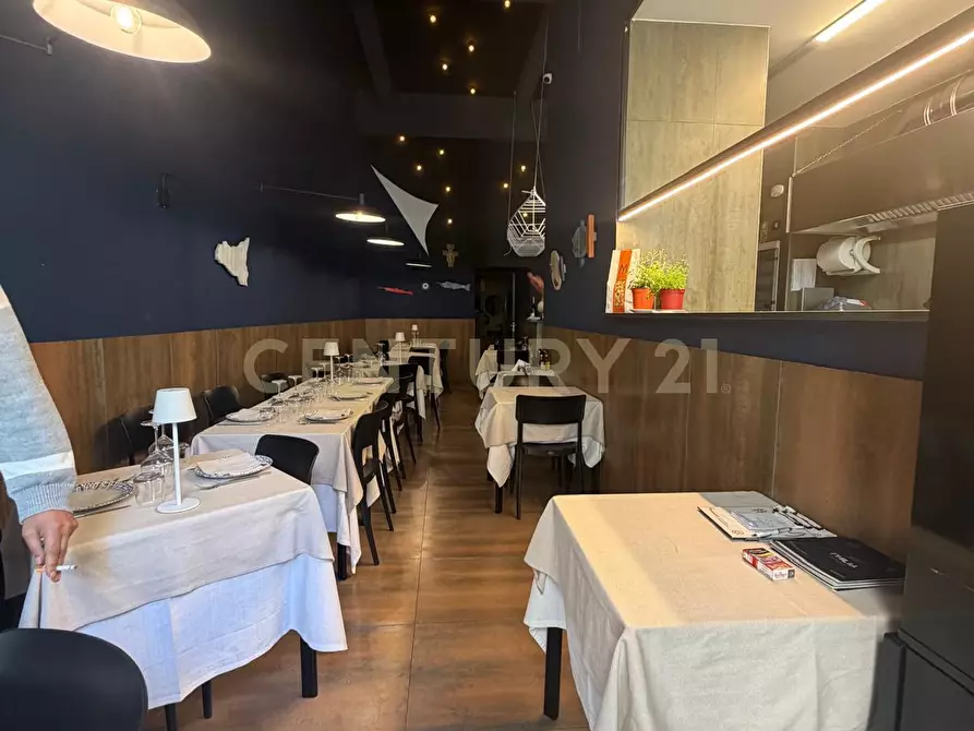 Immagine 6 di Bar / Ristorante in vendita  in Via Davì 43 a Acireale