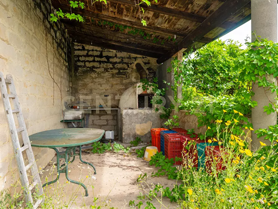 Immagine 37 di Rustico / casale in vendita  in Strada Provinciale 92 92 a Francofonte