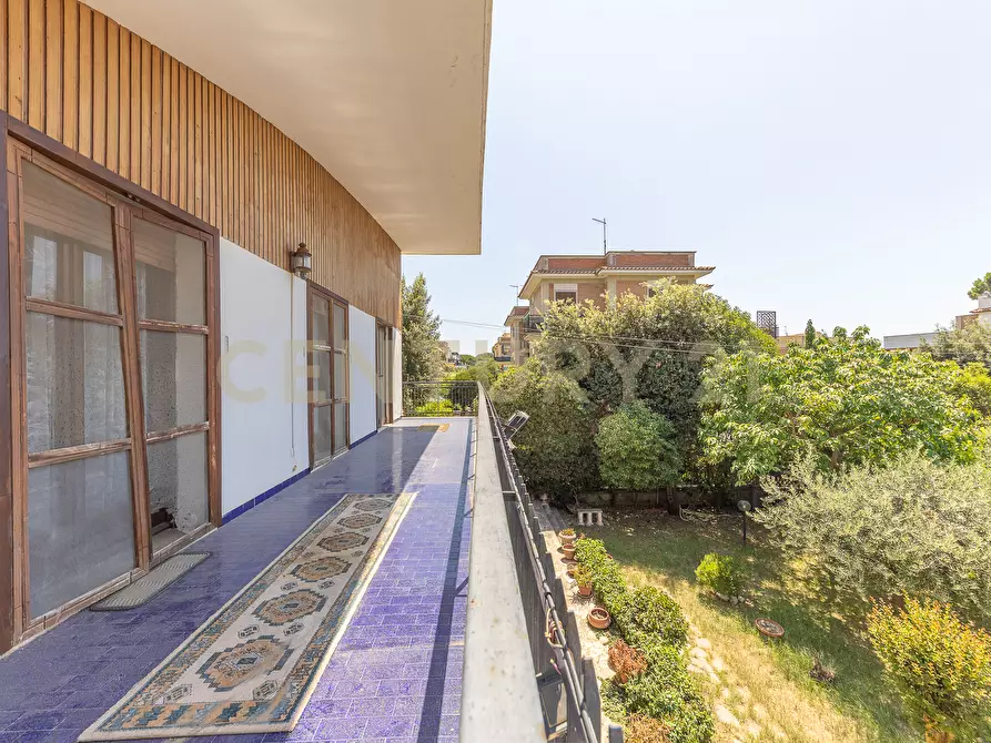 Immagine 26 di Villa in vendita  in Corso San Francesco 159 a Anzio