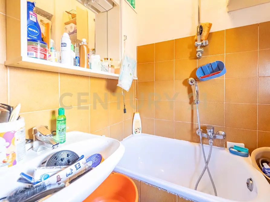 Immagine 31 di Attico in vendita  in Viale Cortina d'Ampezzo 199 a Roma